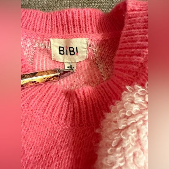 BiBi Posie Heart Pink and White Checkered Sweater - Picture 8 of 8